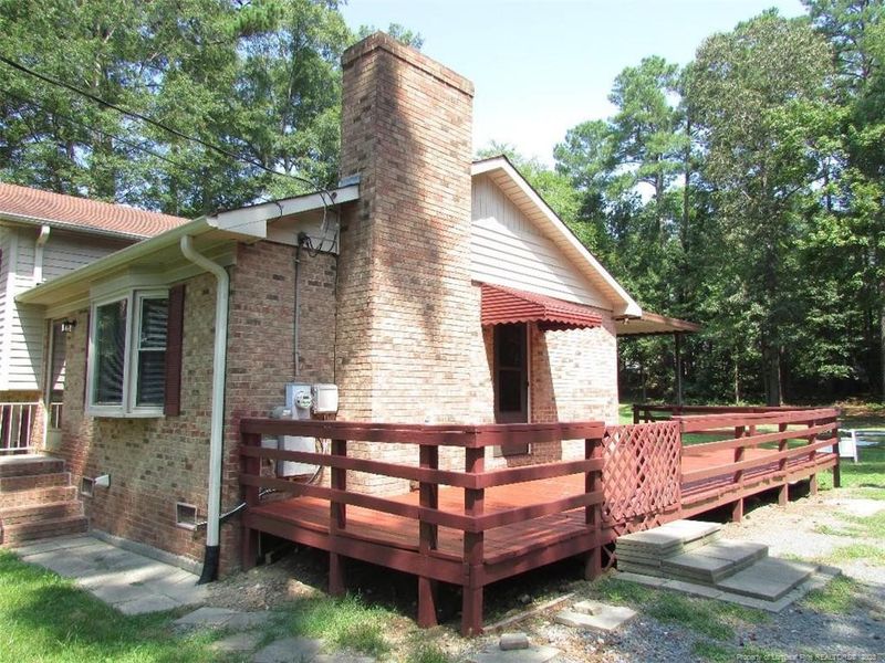 2266 Cotten Rd, Sanford, NC 27330