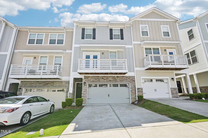 2268 Red Knot Ln, Apex, NC 27502