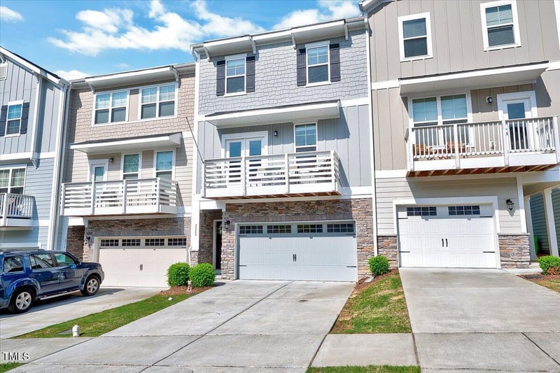 2268 Red Knot Ln, Apex, NC 27502
