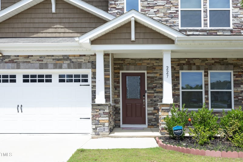 227 Acorn Grove Rd, Garner, NC 27529