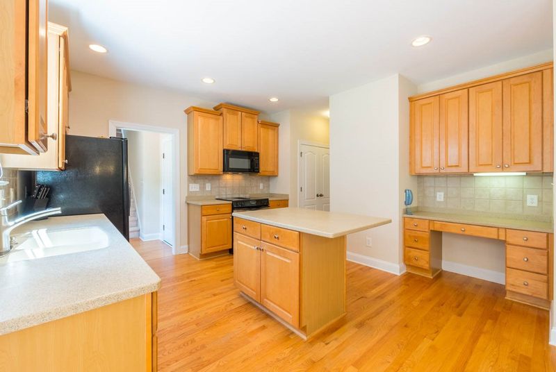 227 Billingrath Turn Ln, Cary, NC 27519
