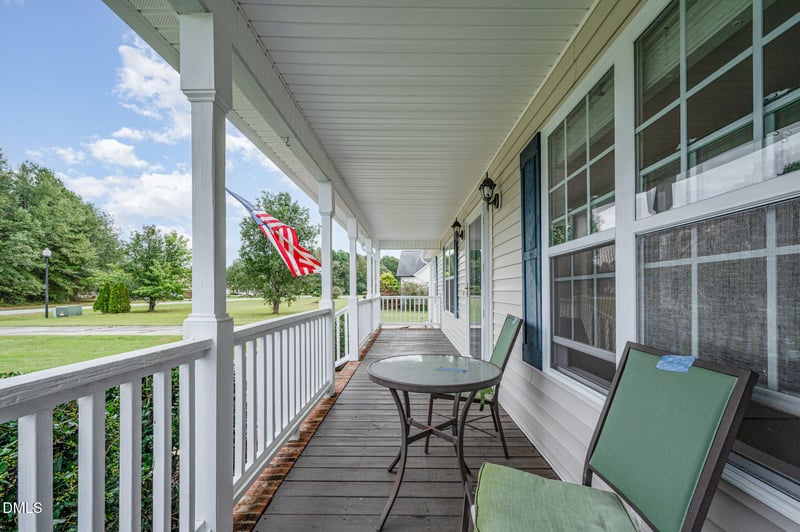 227 Blaze Ridge Dr, Smithfield, NC 27577