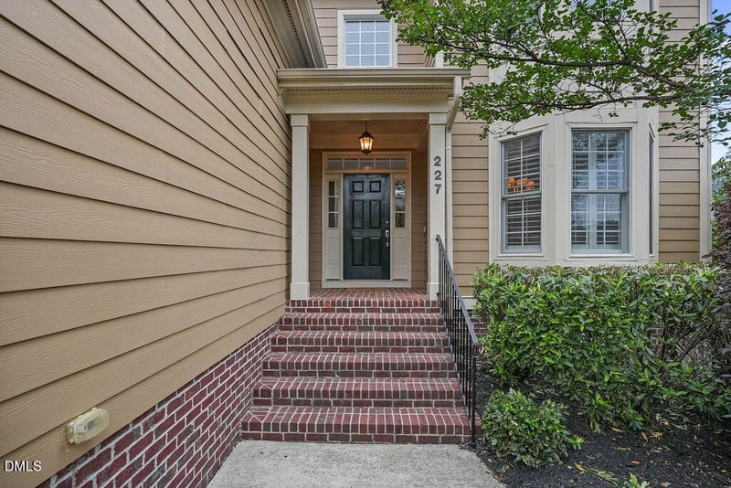 227 Candia Ln, Cary, NC 27519