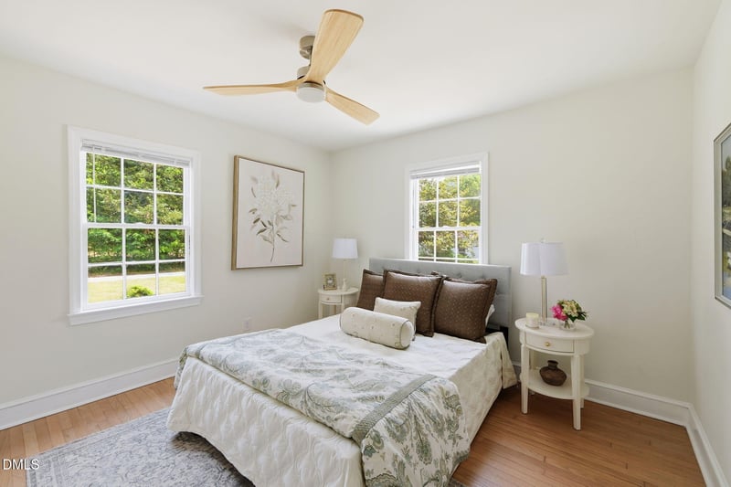 227 Corbin St, Hillsborough, NC 27278