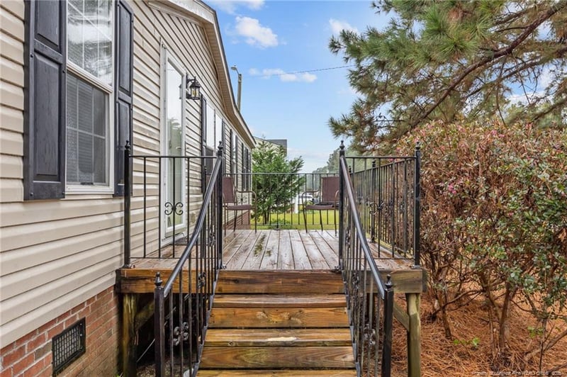 227 Deanne Ln, Coats, NC 27521