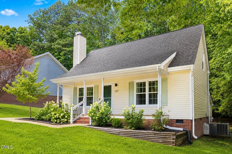 227 Evesham Ct, Wake Forest, NC 27587