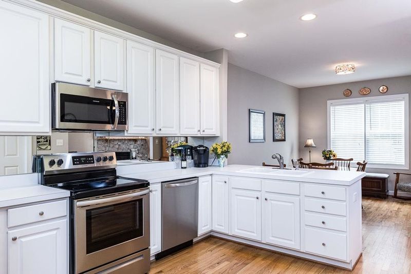 227 Harbor Creek Dr, Cary, NC 27511
