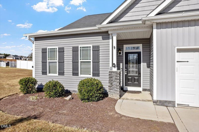 227 Heart Pine Dr, Wendell, NC 27591