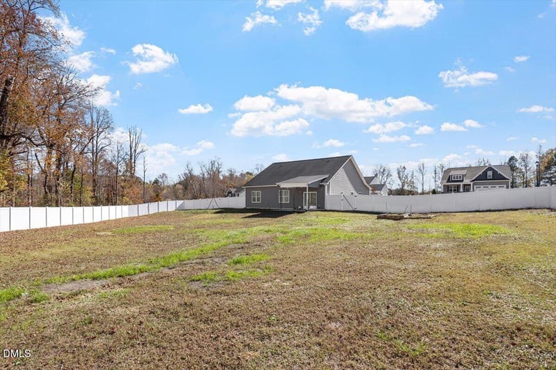 227 Heart Pine Dr, Wendell, NC 27591