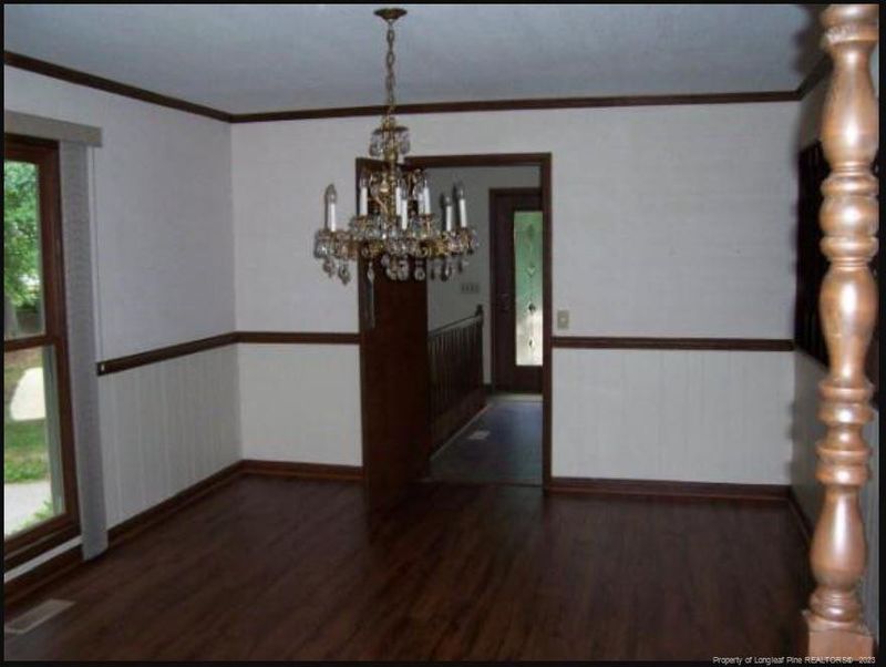 227 Lakeview Dr, Sanford, NC 27332