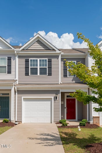 227 Liam St, Clayton, NC 27520