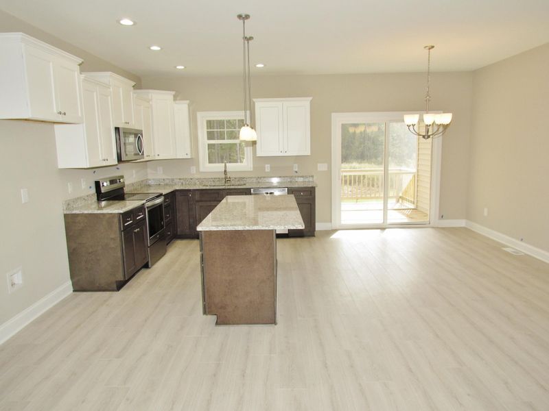 227 Old Eason Rd, Zebulon, NC 27597