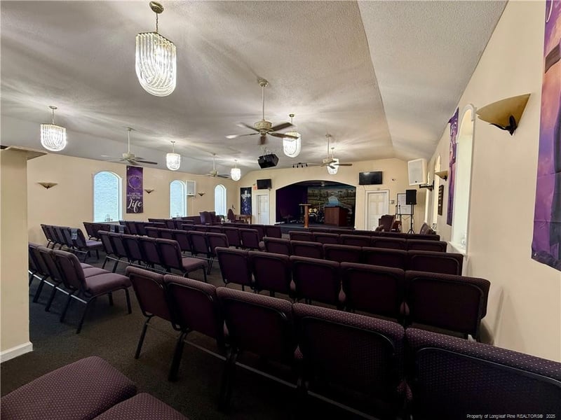 227 Pennsylvania Ave, Fayetteville, NC 28301