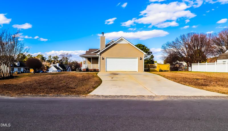 227 Remington Dr, Coats, NC 27521