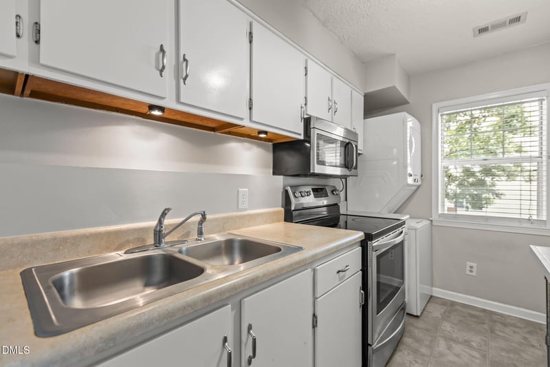 227 Schultz St, Chapel Hill, NC 27514