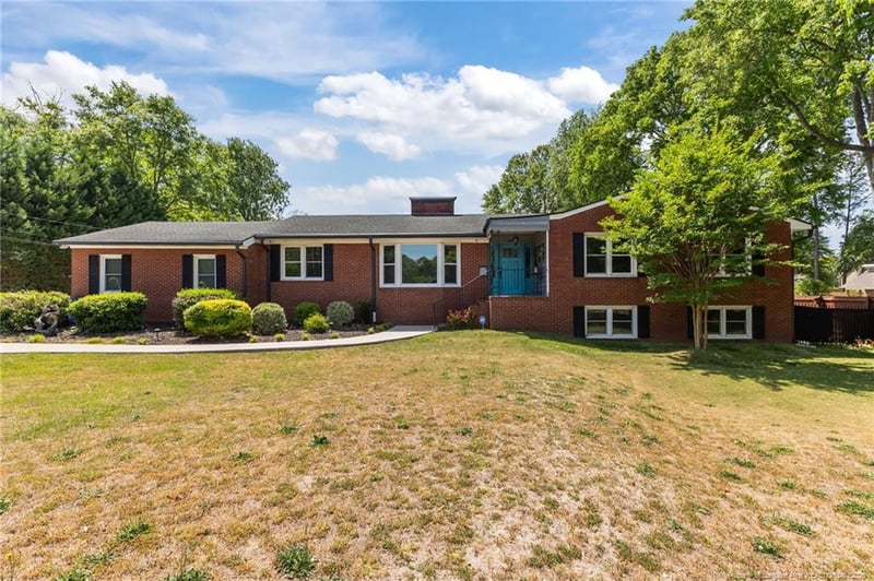 227 Stacy Weaver Dr, Fayetteville, NC 28311