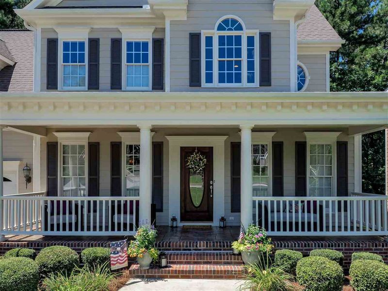 227 Vatersay Dr, Apex, NC 27502