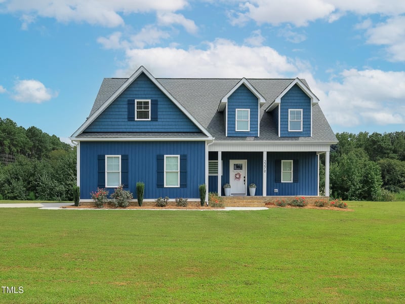 2270 Medlin Rd, Clayton, NC 27527