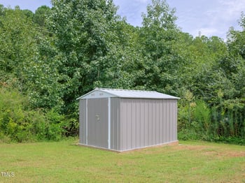 2270 Medlin Rd, Clayton, NC 27527