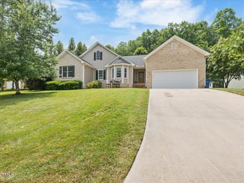 2271 Sunberry Dr, Graham, NC 27253