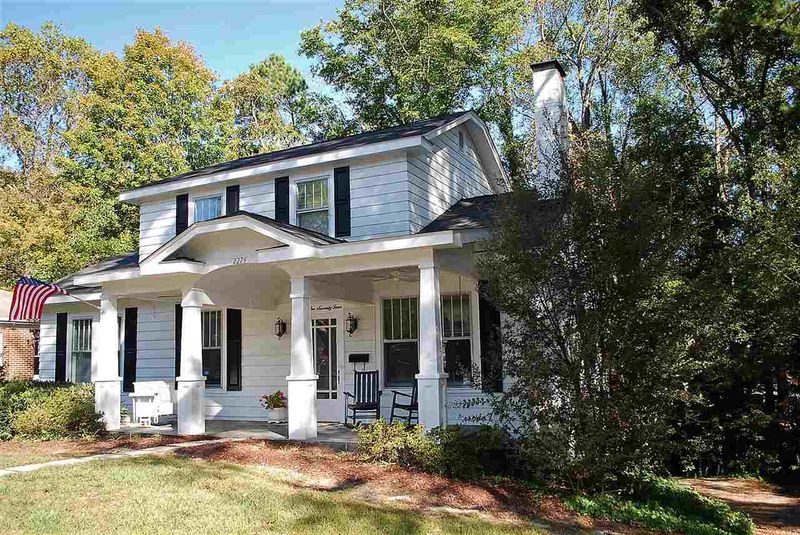 2274 The Cir, Raleigh, NC 27608
