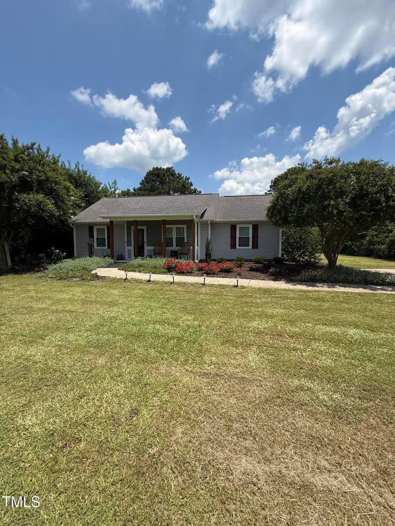 2274 White Memorial Church Rd, Willow Springs, NC 27592