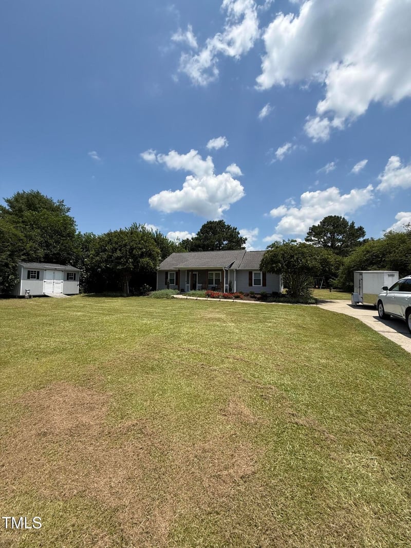 2274 White Memorial Church Rd, Willow Springs, NC 27592