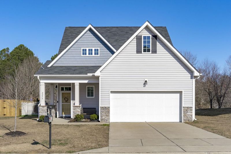 2275 Lazy River Dr, Raleigh, NC 27610
