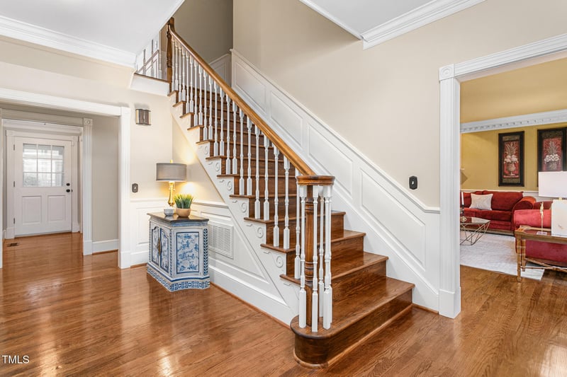 2276 Lakeview Ter, Burlington, NC 27215