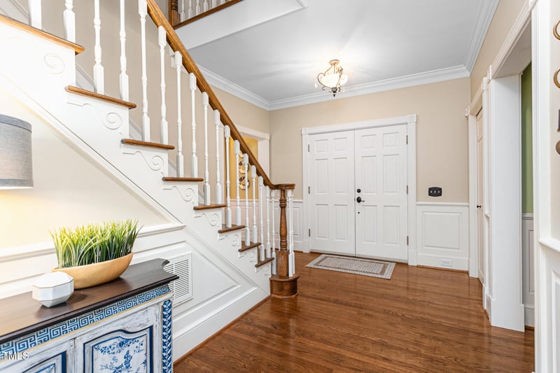2276 Lakeview Ter, Burlington, NC 27215