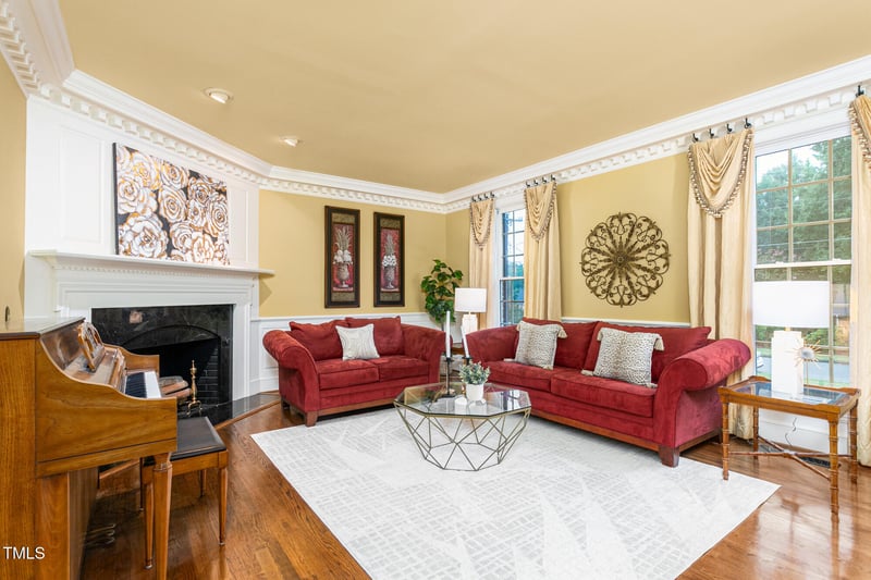 2276 Lakeview Ter, Burlington, NC 27215