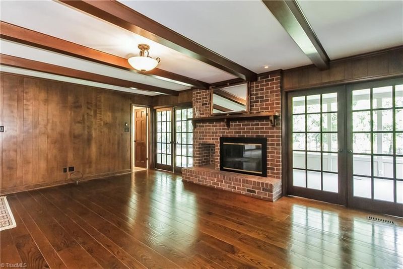 2278 Huffman Mill Rd, Burlington, NC 27215