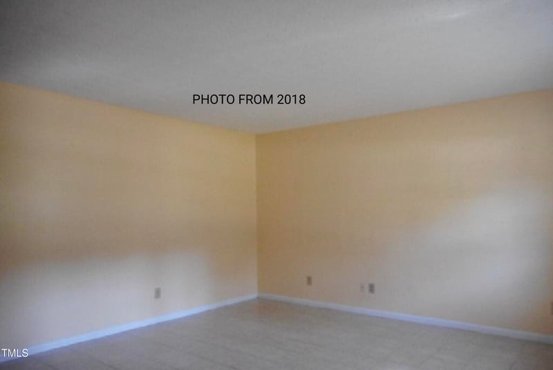 2278 Ridge Manor Dr, Fayetteville, NC 28306