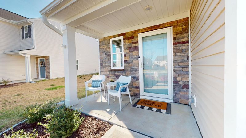 228 Brisk Dr, Zebulon, NC 27597