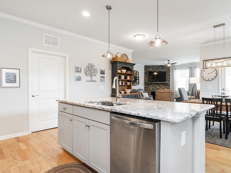 228 Brocks Tc, Burlington, NC 27215
