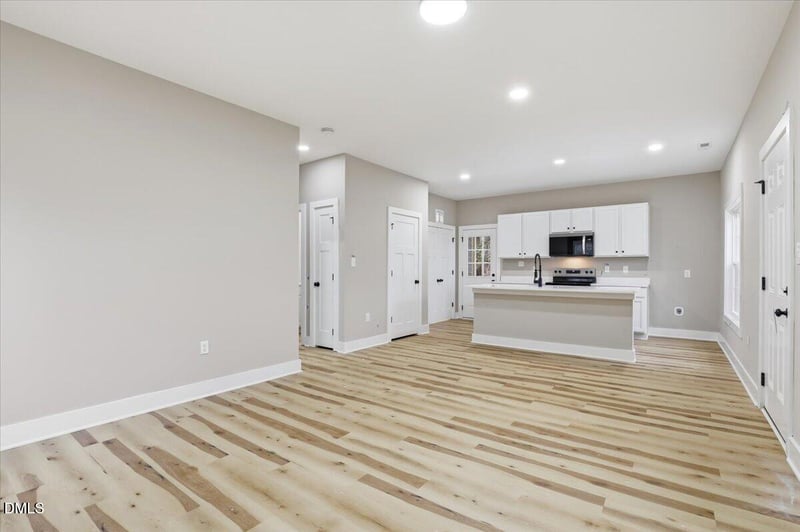 228 Chartres St, Fuquay Varina, NC 27526