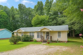 228 Crozier St, Henderson, NC 27536