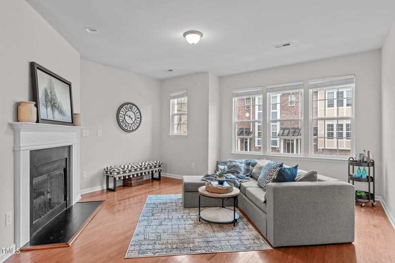 228 Dove Cottage Ln, Cary, NC 27519