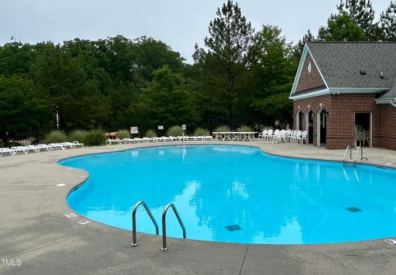 228 Dove Cottage Ln, Cary, NC 27519