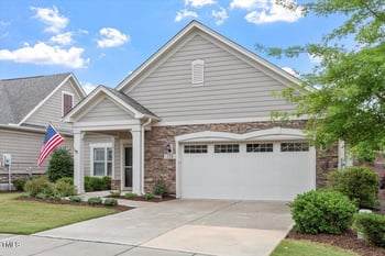 228 Ellisview Dr, Cary, NC 27519
