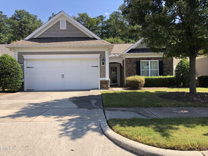 228 Elverson Pl, Cary, NC 27519