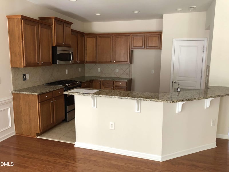 228 Elverson Pl, Cary, NC 27519