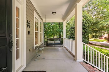 228 Grantwood Dr, Holly Springs, NC 27540