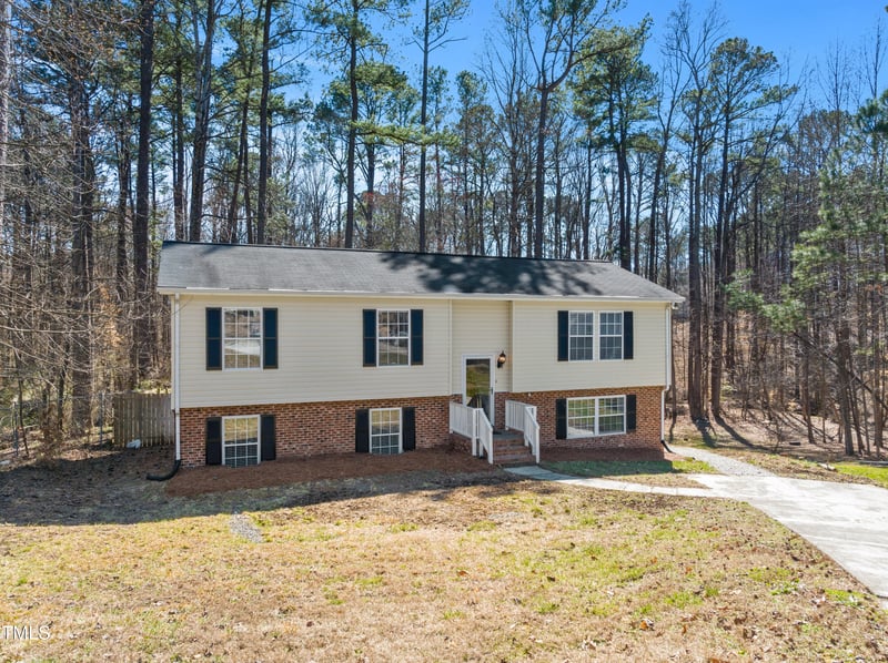 228 Hickory Glen Ln, Durham, NC 27703