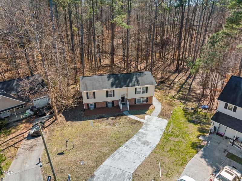 228 Hickory Glen Ln, Durham, NC 27703