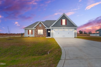 228 Hillwood Dr, Sanford, NC 27332