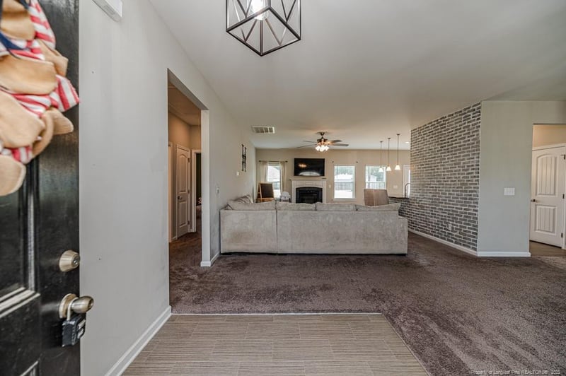 228 Kensington Dr, Sanford, NC 27332