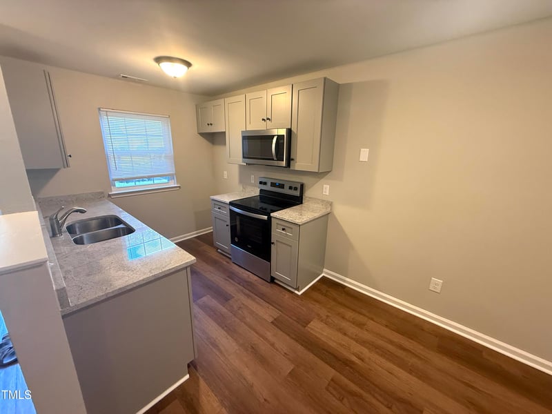 228 Kentucky Dr, Garner, NC 27529