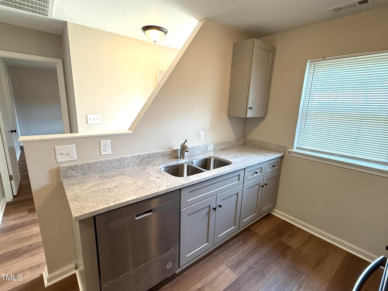 228 Kentucky Dr, Garner, NC 27529