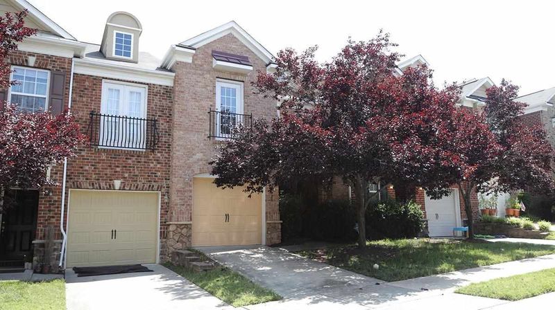228 Lone Star Way, Cary, NC 27519